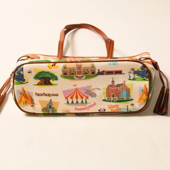 Disney Parks Dooney & Bourke WDW Sketch Shopper Tote NWT! - Picture 5 of 10